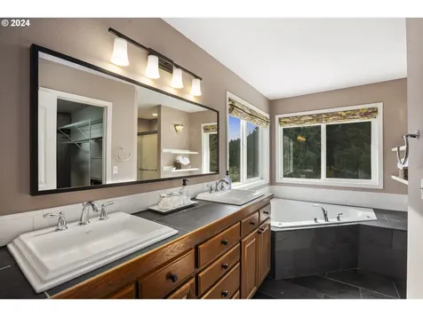 18100 NE 198th Court Brush Prairie WA 98606