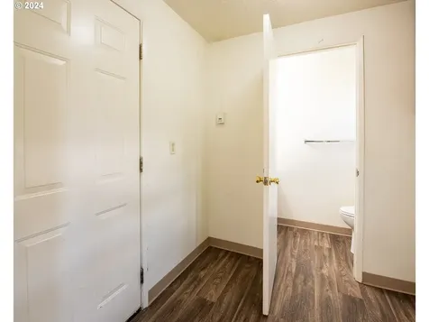 4072/4074 N Clarey Street Eugene OR 97402