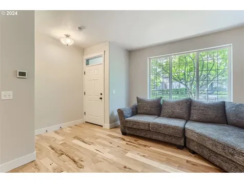 1191 Se Alika Avenue Hillsboro OR 97123