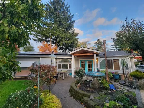2138 NE 112th Avenue Portland OR 97220