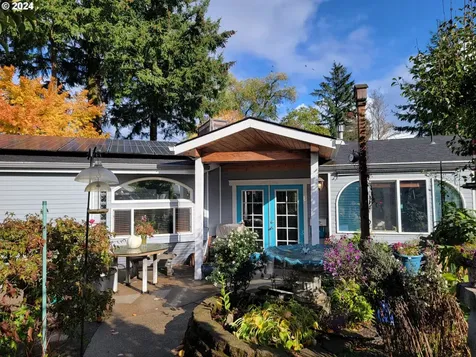 2138 NE 112th Avenue Portland OR 97220