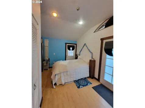 2138 NE 112th Avenue Portland OR 97220