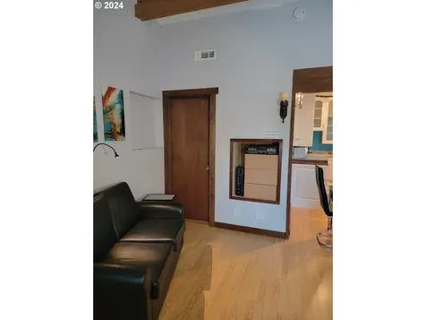 2138 NE 112th Avenue Portland OR 97220