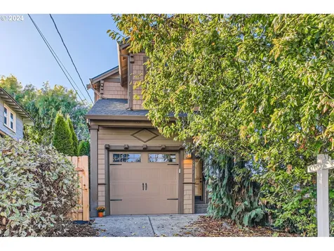 9111 N Seward Avenue Portland OR 97217