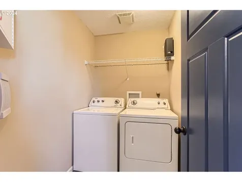 9111 N Seward Avenue Portland OR 97217