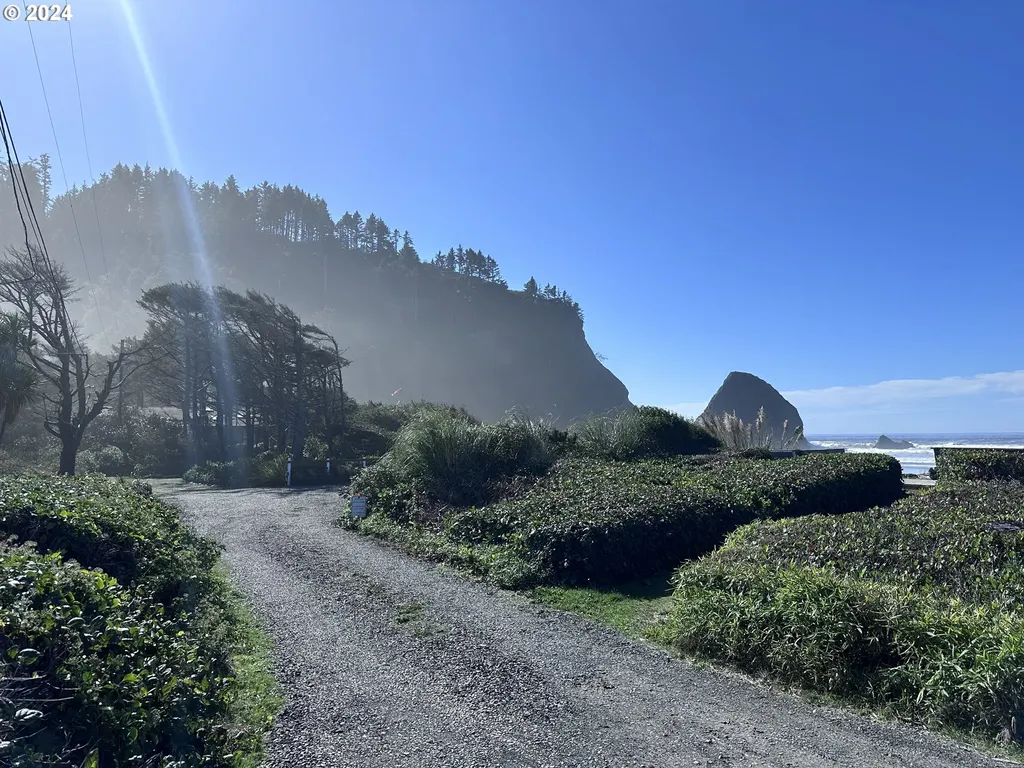Arch Cape OR 97102