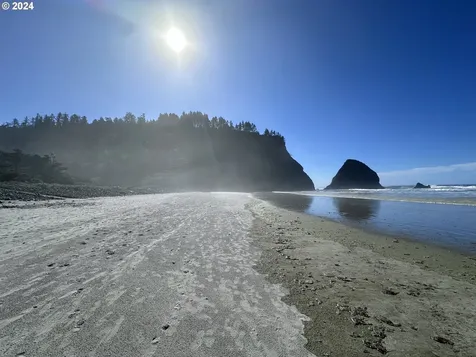 Arch Cape OR 97102