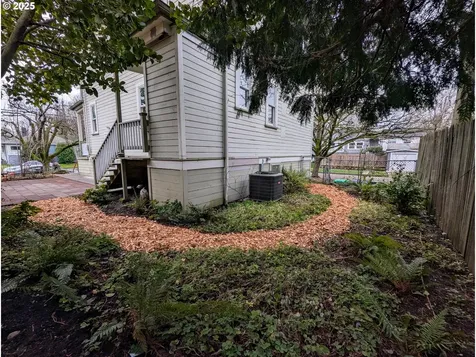 1505 SE Haig Street Portland OR 97202