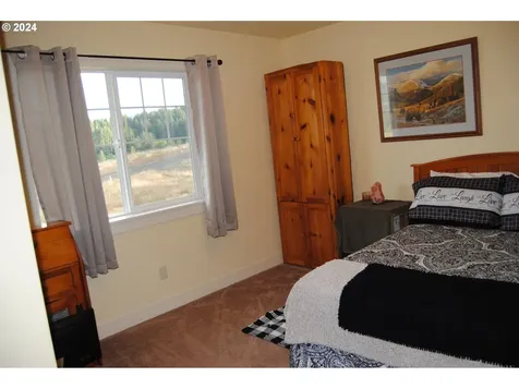 415 Trail Street Gaston OR 97119