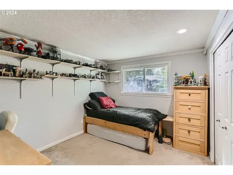 4292 Riverview Drive West Linn OR 97068