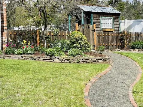 4292 Riverview Drive West Linn OR 97068
