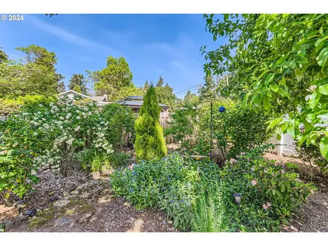4292 Riverview Drive West Linn OR 97068