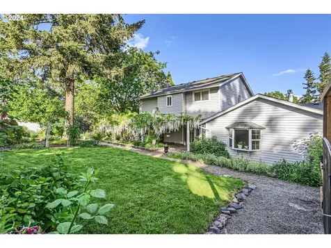 4292 Riverview Drive West Linn OR 97068