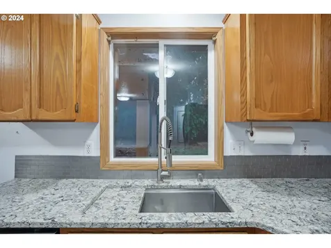 13010 NE 95th Street Vancouver WA 98682