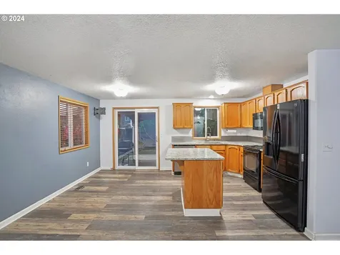 13010 NE 95th Street Vancouver WA 98682