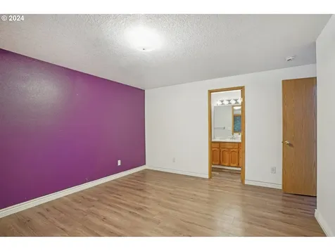 13010 NE 95th Street Vancouver WA 98682