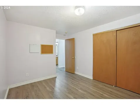 13010 NE 95th Street Vancouver WA 98682