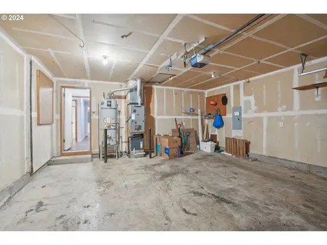 13010 NE 95th Street Vancouver WA 98682