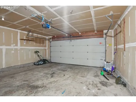 13010 NE 95th Street Vancouver WA 98682
