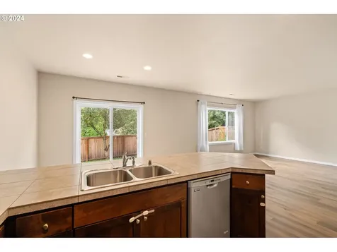 5417 NE 51st Circle Vancouver WA 98661