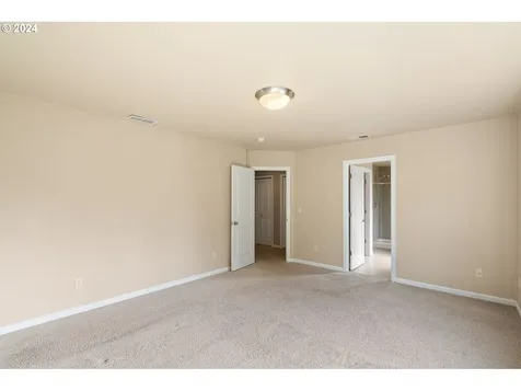 5417 NE 51st Circle Vancouver WA 98661