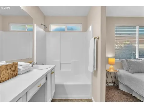 4012 NE 97th Street Vancouver WA 98665