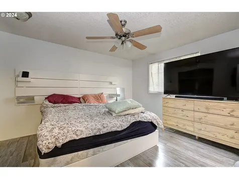 1664 SW Orchard Avenue Gresham OR 97080