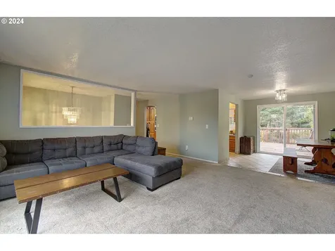 1664 SW Orchard Avenue Gresham OR 97080