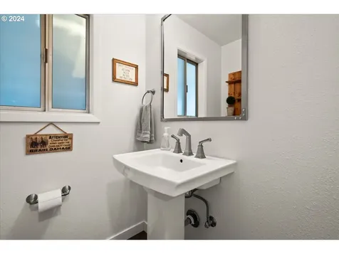 3718 NW 138th Street Vancouver WA 98685