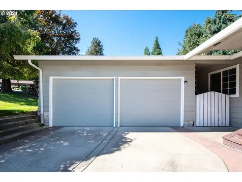 3718 NW 138th Street Vancouver WA 98685