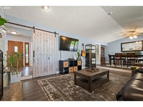 3718 NW 138th Street Vancouver WA 98685