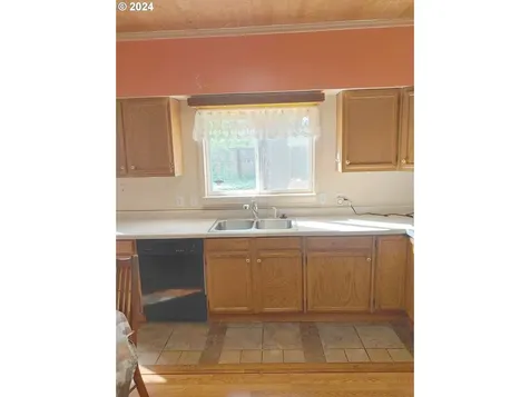 1728 Hawthorne Street Forest Grove OR 97116