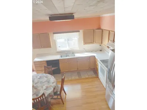 1728 Hawthorne Street Forest Grove OR 97116