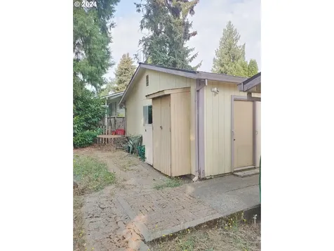 1728 Hawthorne Street Forest Grove OR 97116