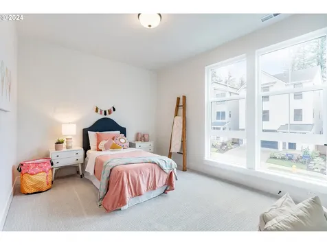 16257 NW Holman Way Portland OR 97229