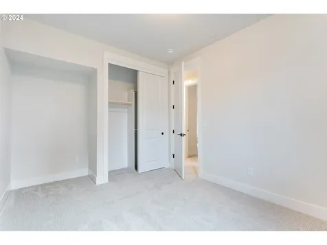 16257 NW Holman Way Portland OR 97229