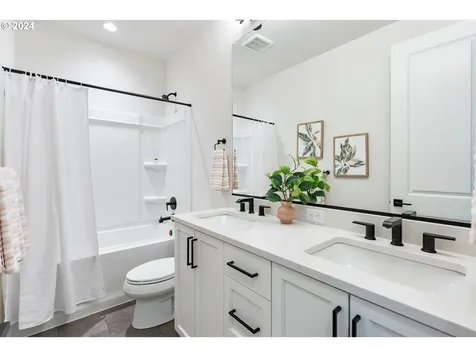 16257 NW Holman Way Portland OR 97229