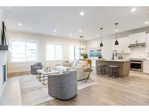 16257 NW Holman Way Portland OR 97229