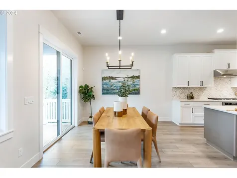 16257 NW Holman Way Portland OR 97229
