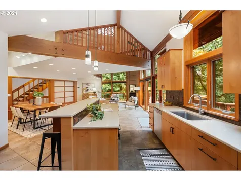 9625 Nw Skyline Boulevard Portland OR 97231