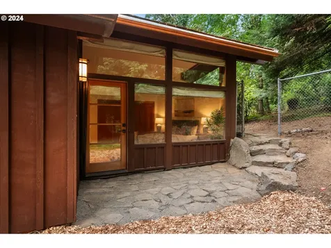 9625 Nw Skyline Boulevard Portland OR 97231