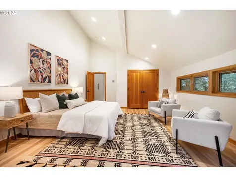 9625 Nw Skyline Boulevard Portland OR 97231