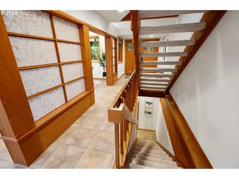 9625 Nw Skyline Boulevard Portland OR 97231