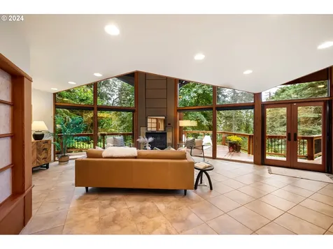 9625 Nw Skyline Boulevard Portland OR 97231