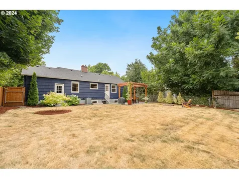 3327 Ne Liberty Street Portland OR 97211