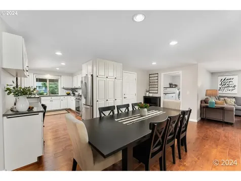 21215 Sw Lenore Court Beaverton OR 97003