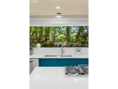 18560 Westview Drive Lake Oswego OR 97034