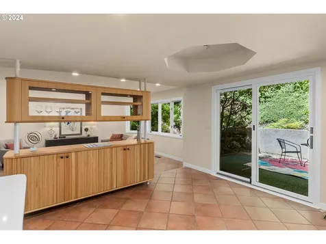 18560 Westview Drive Lake Oswego OR 97034