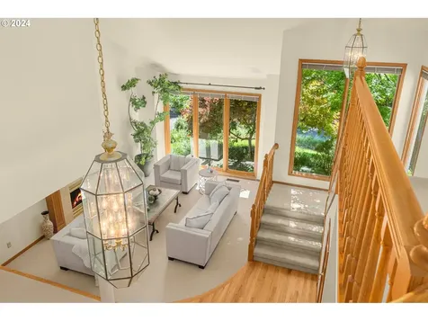 18560 Westview Drive Lake Oswego OR 97034