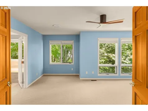 18560 Westview Drive Lake Oswego OR 97034